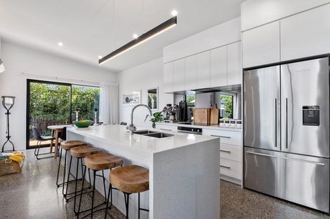 Photo of property in 16 Paretona Street, Motueka, 7120