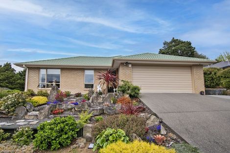 Photo of property in 16 Lochiel Place, Te Kamo, Whangarei, 0112