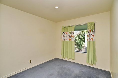 Photo of property in 10 Riegler Place, Belfast, Christchurch, 8051