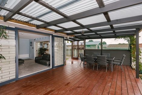 Photo of property in 13 Bovis Street, Shannon, 4821