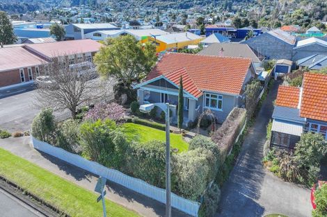 Photo of property in 122 Queen Sh25 Street, Thames, 3500