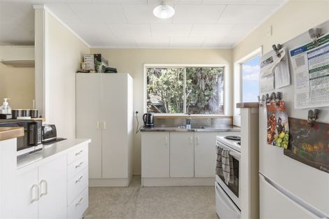 Photo of property in 5 Kinvig Place, Ranui, Auckland, 0612