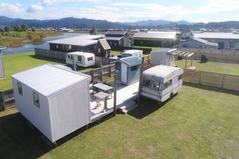 Photo of property in 202 Ngaio Drive, Matarangi, Whitianga, 3592