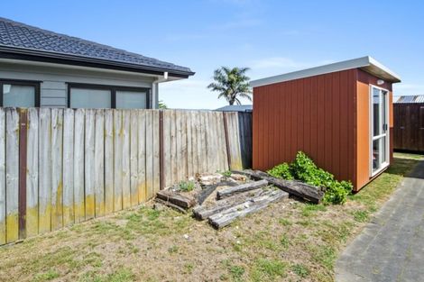 Photo of property in 39 Greenstone Place, Clover Park, Auckland, 2019
