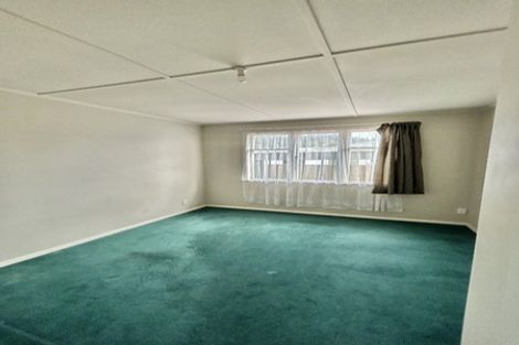 Photo of property in 3 Hanson Grove, Stokes Valley, Lower Hutt, 5019