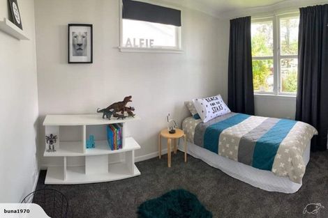 Photo of property in 10 Thomson Street, West End, Palmerston North, 4412