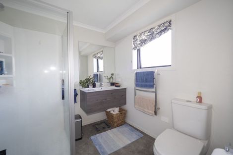 Photo of property in 2 Tarata Grove, Lansdowne, Masterton, 5810