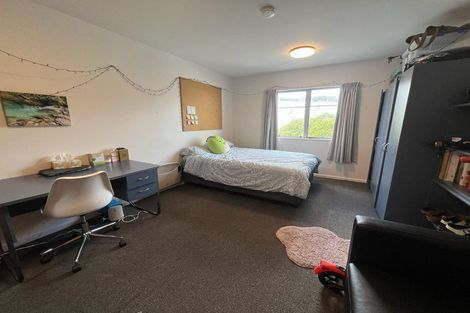Photo of property in Basin Reserve Complex, 27/4 Sussex Street, Mount Cook, Wellington, 6021