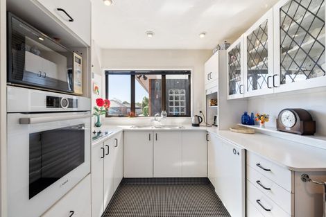 Photo of property in 12 Wharenui Road, Upper Riccarton, Christchurch, 8041