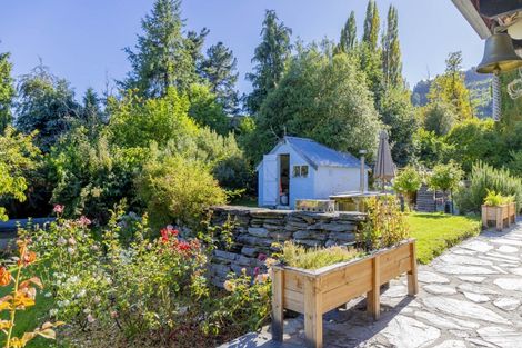 Photo of property in 3 Whitechapel Road, Arrow Junction, Queenstown, 9371