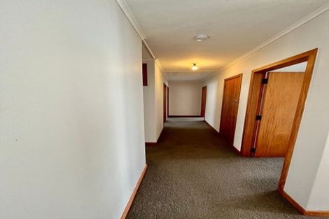 Photo of property in 10 Miles Place, Awapuni, Palmerston North, 4412