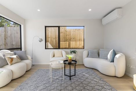 Photo of property in 16b Meadway, Sunnyhills, Auckland, 2010