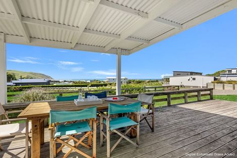 Photo of property in 4c Shoal Beach Road, Aramoana, Omakere, 4271
