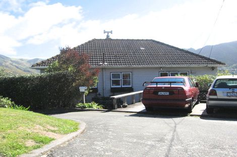 Photo of property in 148 Cockayne Road, Khandallah, Wellington, 6035