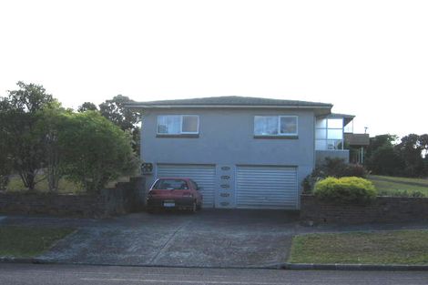 Photo of property in 4/318 Beach Road, Campbells Bay, Auckland, 0630