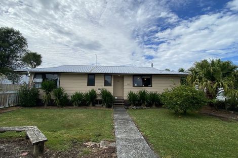 Photo of property in 44 Valley Road, Hikurangi, 0114