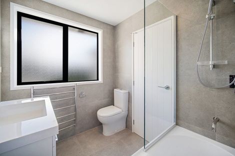 Photo of property in 129a Seabrook Avenue, New Lynn, Auckland, 0600