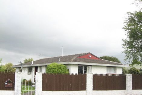Photo of property in 18 Te Maru Place, Redwood, Christchurch, 8051