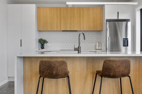 Photo of property in 60 Cyrus Street, Whalers Gate, New Plymouth, 4310