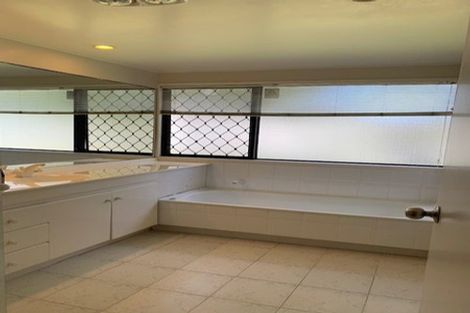 Photo of property in 20 Gillard Place, Eastern Beach, Auckland, 2012