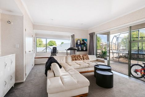 Photo of property in 5 Caernarvon Rise, Bethlehem, Tauranga, 3110