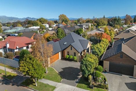 Photo of property in 27 Magnolia Drive, Springlands, Blenheim, 7201