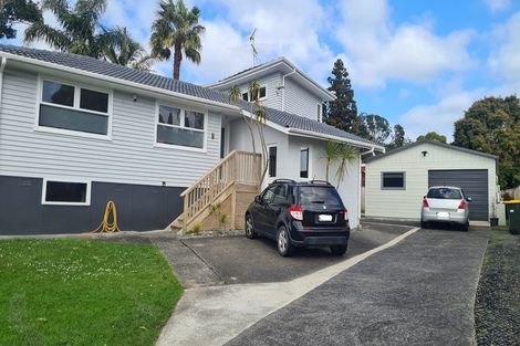 Photo of property in 15 Rosalind Road, Glenfield, Auckland, 0629