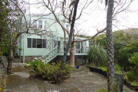 Photo of property in 40 Silverstream Road, Crofton Downs, Wellington, 6035