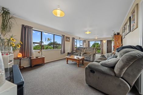 Photo of property in 177 Wairere Road, Waitakere, Henderson, 0782