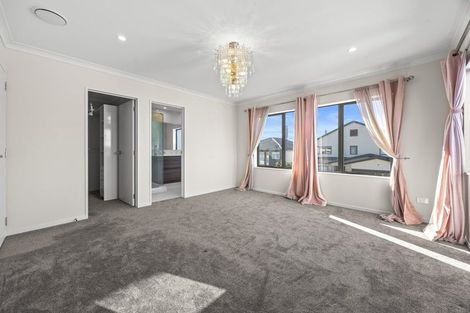 Photo of property in 16 Lime Hill Rise, Flat Bush, Auckland, 2019