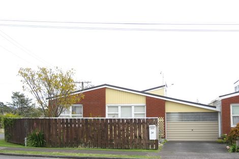 Photo of property in 24 Kowhai Street, Strandon, New Plymouth, 4312