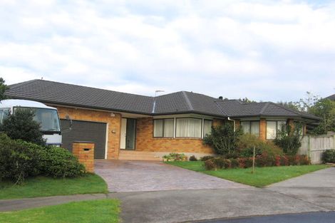 Photo of property in 24 Annalong Road, Dannemora, Auckland, 2016