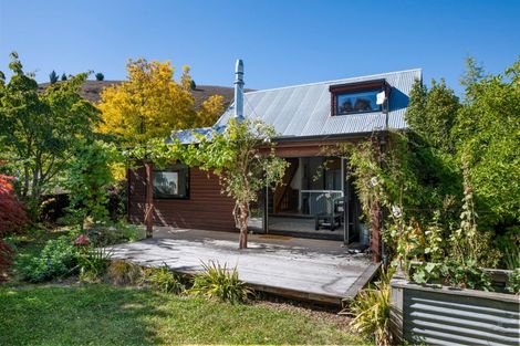 Photo of property in 94 Shields Street, Clyde, 9330