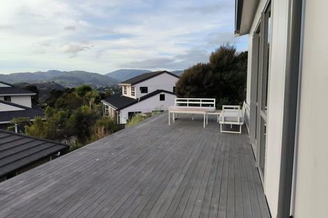 Photo of property in 63 Exploration Way, Whitby, Porirua, 5024