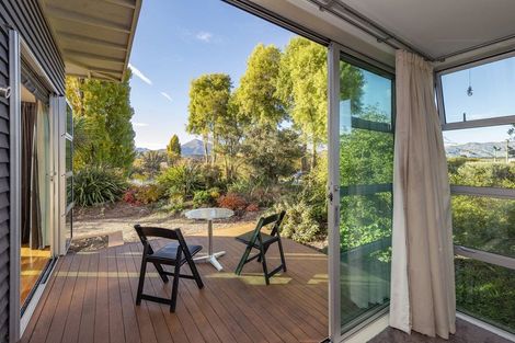 Photo of property in 10 Bridgewater Terrace, Albert Town, Wanaka, 9305