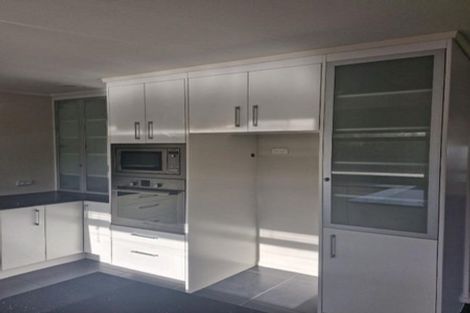 Photo of property in 26 Karamea Street, Whalers Gate, New Plymouth, 4310