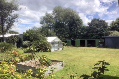 Photo of property in 16 Meta Street, Takapau, 4203