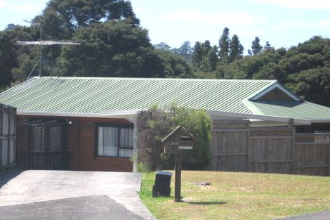 Photo of property in 39 Anne Mclean Drive, Bayview, Auckland, 0629