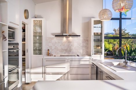 Photo of property in 22 Mount Marua Drive, Timberlea, Upper Hutt, 5018