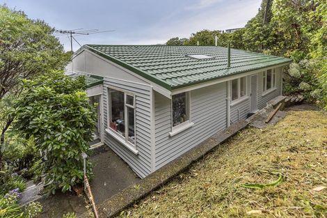 Photo of property in 28 Bruce Avenue, Brooklyn, Wellington, 6021