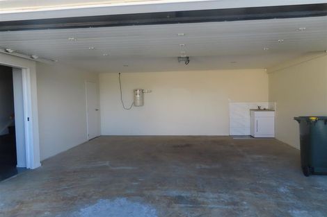 Photo of property in 44c Mountain Road, Mangere Bridge, Auckland, 2022