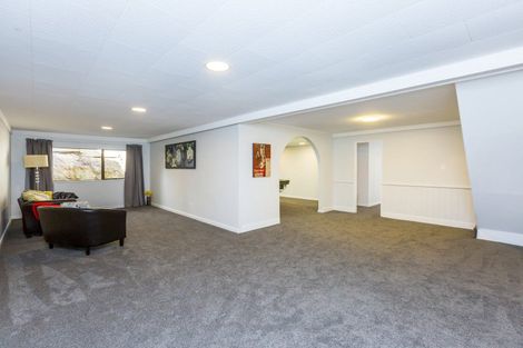 Photo of property in 122 Plateau Road, Te Marua, Upper Hutt, 5018