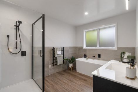 Photo of property in 166 Ranfurly Road, Feilding, 4702