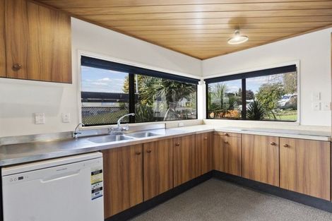 Photo of property in 39 Russleigh Drive, Dinsdale, Hamilton, 3204