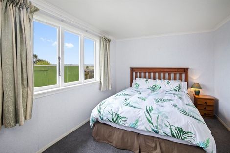 Photo of property in 3 Bella Villa Drive, Waiuku, 2123
