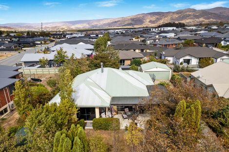 Photo of property in 18 Waenga Drive, Cromwell, 9310