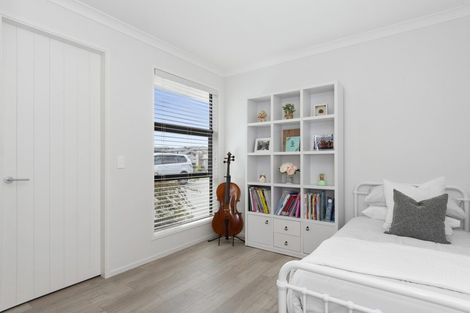 Photo of property in 38 Puhirake Crescent, Pyes Pa, Tauranga, 3112