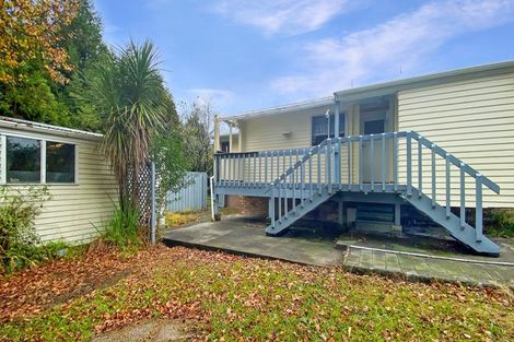 Photo of property in 26 Kirrie Avenue, Te Atatu South, Auckland, 0610