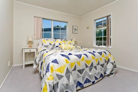 Photo of property in 88 Stapleford Crescent, Browns Bay, Auckland, 0630