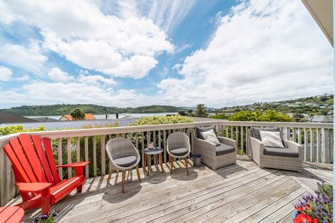 Photo of property in 6 Langwell Place, Papakowhai, Porirua, 5024